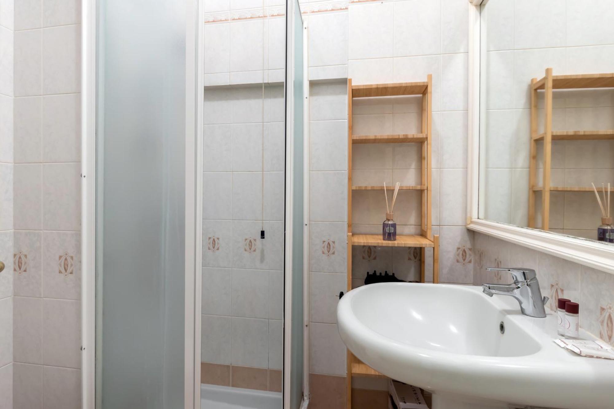 Sanzio City Escape - 15Min From Duomo Apartment Milano Exterior foto
